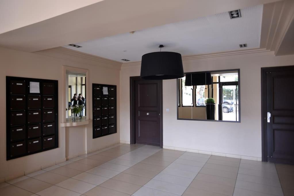 Beautiful Apartment Design Next To The Sea 昂蒂布 外观 照片