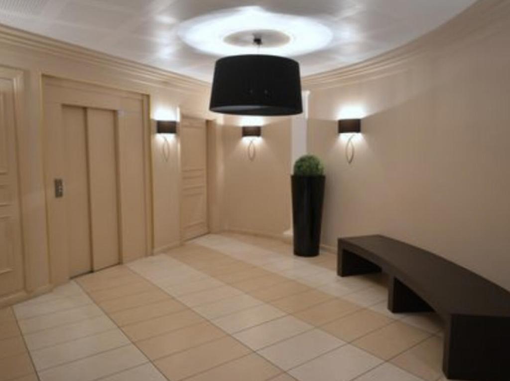 Beautiful Apartment Design Next To The Sea 昂蒂布 外观 照片